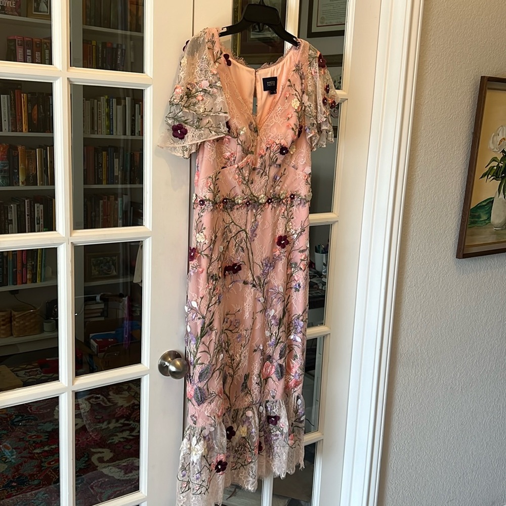 Marchesa floral embroidered lace midi size 8